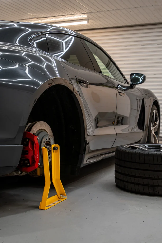 Why Mobile Mechanics Need Better Vehicle Support